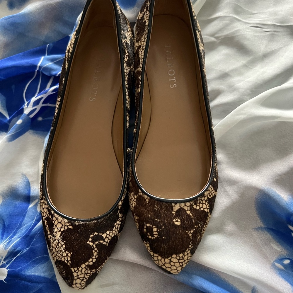Talbots Calf Hair Printed Lace Pointed Toe Flats